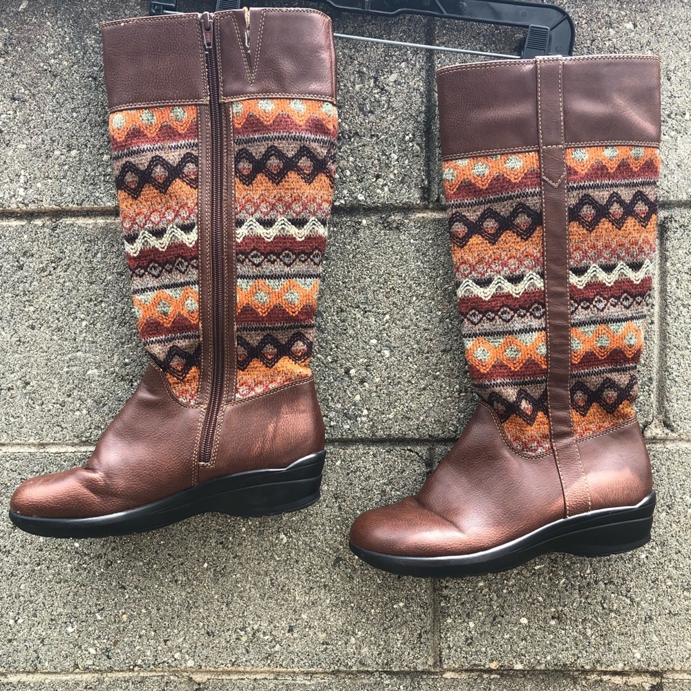 SoftSpots Women’s Boots Like Patch Design Brown
